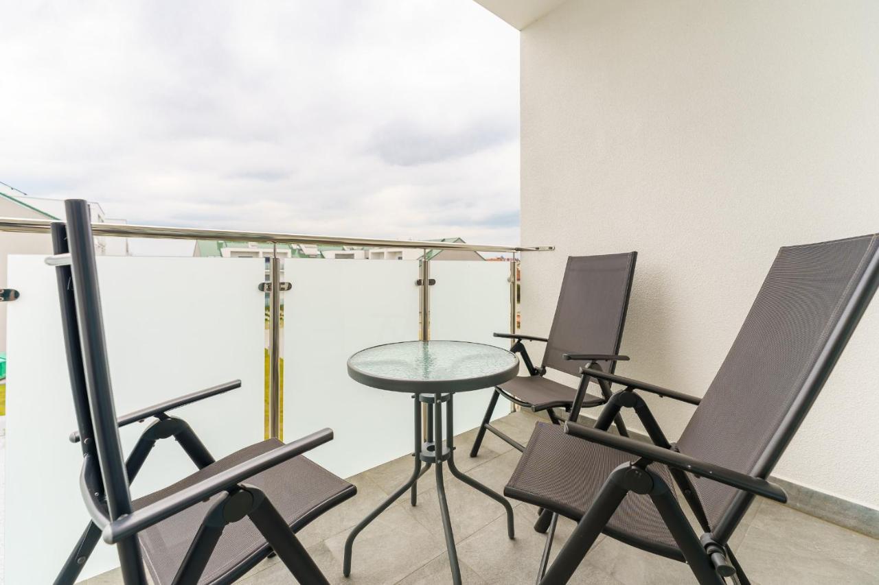 Sunset Resort Iii, Nadmorska 100A غجيبوفو المظهر الخارجي الصورة